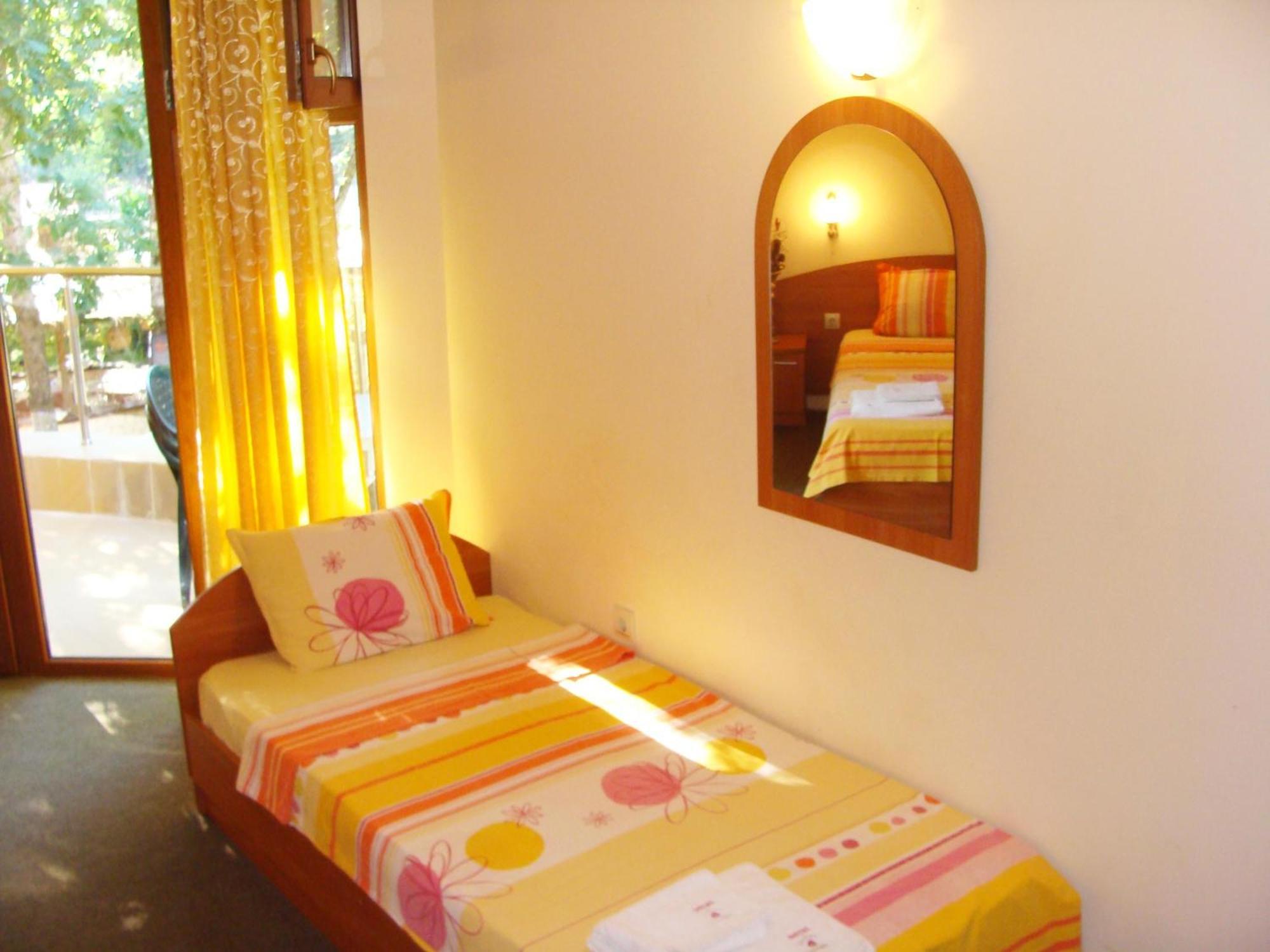 Sunny Paradise Family Hotel Kiten (Burgas) Quarto foto